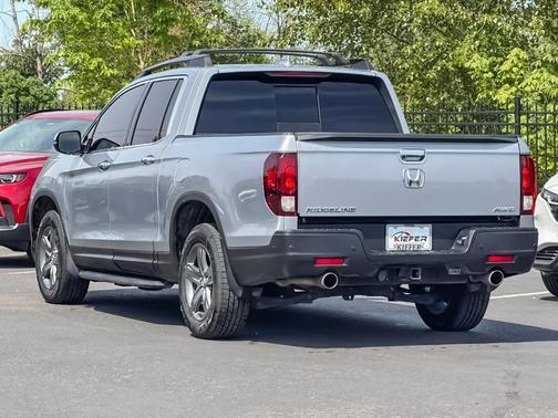 Lunar Silver Metallic 2022 Honda Ridgeline RTL-E