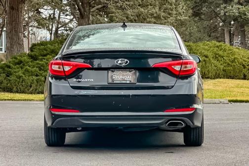Phantom Black 2017 Hyundai SONATA Base