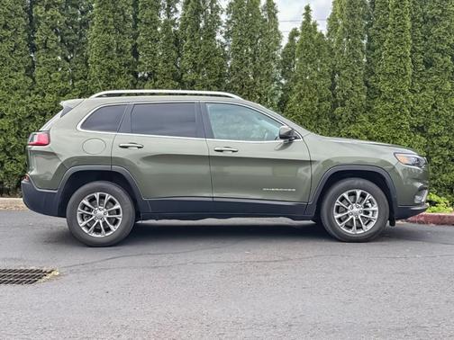 Olive Green Pearlcoat 2021 Jeep Cherokee Latitude Plus