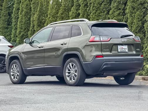 Olive Green Pearlcoat 2021 Jeep Cherokee Latitude Plus