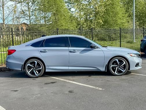 Blue 2022 Honda Accord Sport 2.0T