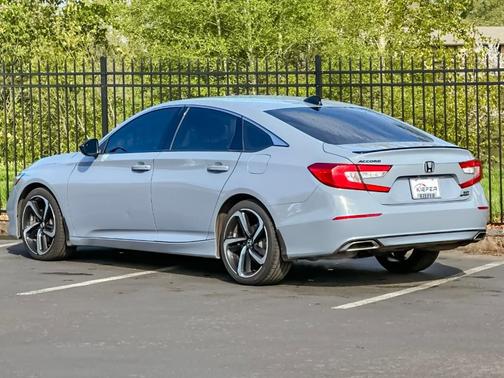 Blue 2022 Honda Accord Sport 2.0T