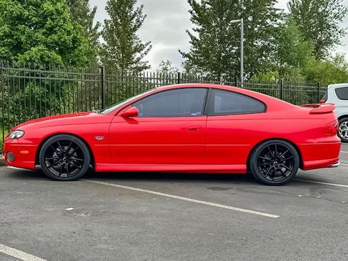Torrid Red 2004 Pontiac GTO