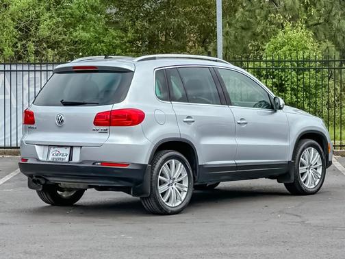 Reflex Silver Metallic 2015 Volkswagen Tiguan 4MOTION Auto SE