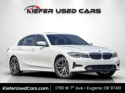 Alpine White 2021 BMW 330 i xDrive