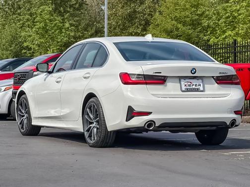 Alpine White 2021 BMW 330 i xDrive
