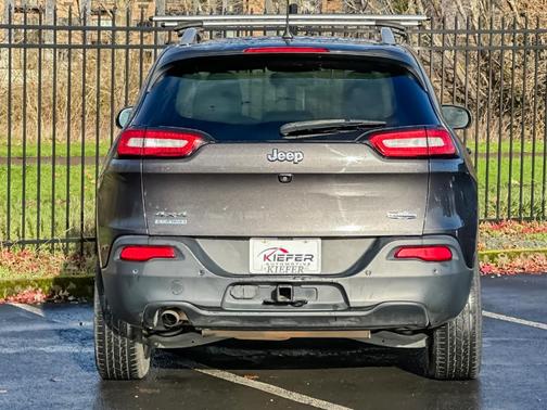 2018 Jeep Cherokee Latitude Plus
