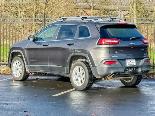 2018 Jeep Cherokee Latitude Plus