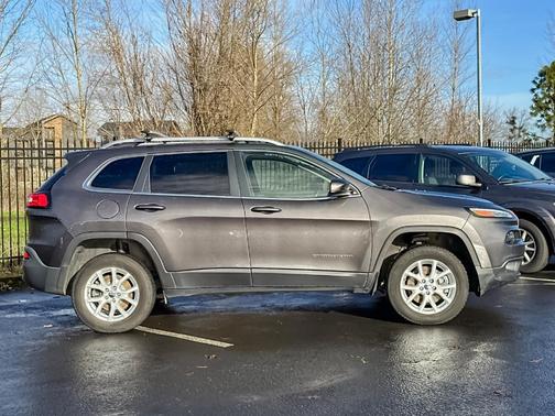 2018 Jeep Cherokee Latitude Plus