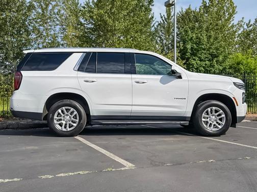 Summit White 2025 Chevrolet Tahoe LT