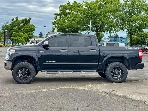 Midnight Black Metallic 2017 Toyota Tundra Limited