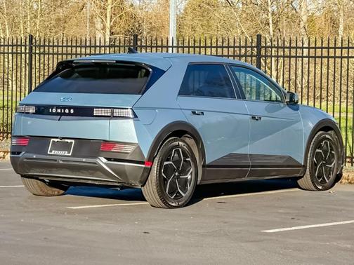 Blue 2024 Hyundai IONIQ 5 SE