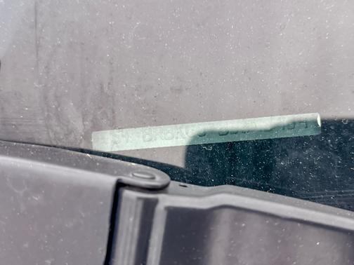 Satin White Pearl 2011 Subaru Outback 2.5i