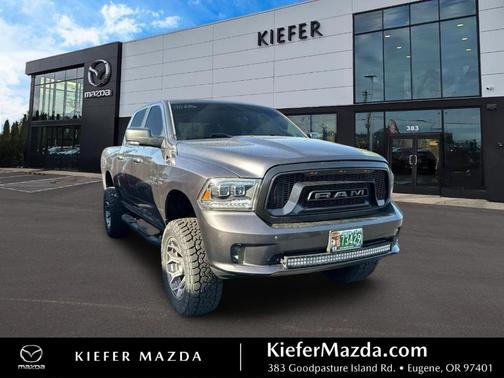 Granite Crystal Clearcoat Metallic 2018 RAM 1500 Night