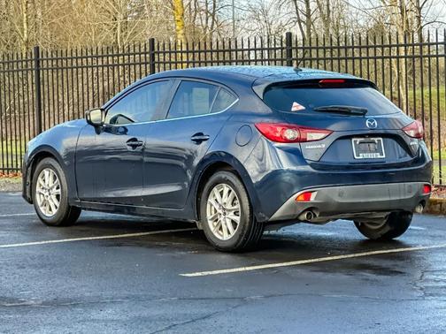 2015 Mazda Mazda3 i Touring