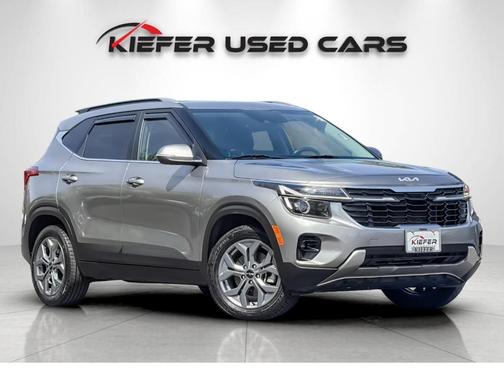 Steel Gray 2024 Kia Seltos S