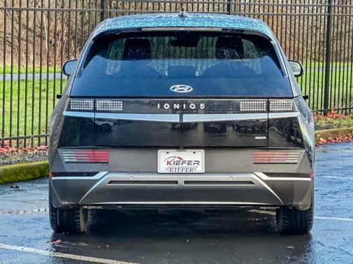 2023 Hyundai IONIQ 5 SE
