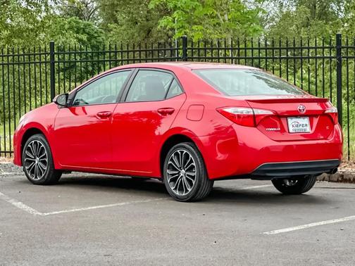 Barcelona Red Metallic 2016 Toyota Corolla S Plus