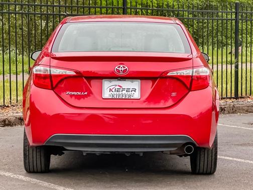 Barcelona Red Metallic 2016 Toyota Corolla S Plus