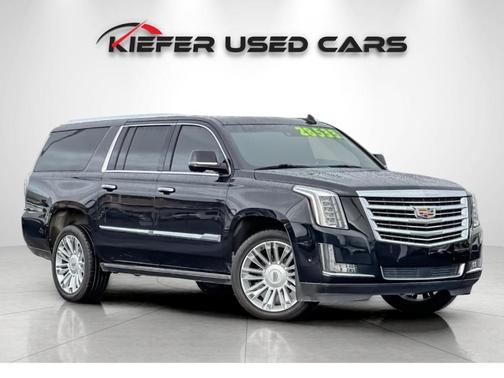 2017 Cadillac Escalade ESV Platinum