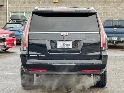 2017 Cadillac Escalade ESV Platinum