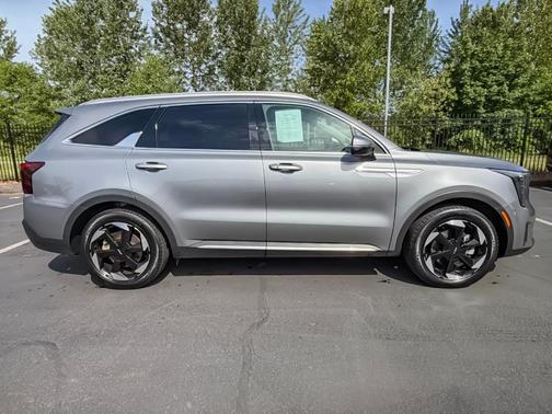 Steel Gray 2025 Kia Sorento Hybrid EX