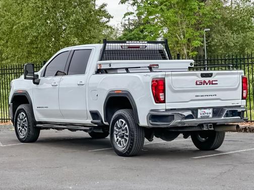 Summit White 2022 GMC Sierra 3500 SLE