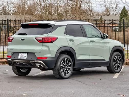 Green 2025 Chevrolet Trailblazer ACTIV