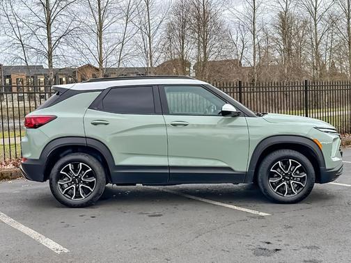 Green 2025 Chevrolet Trailblazer ACTIV