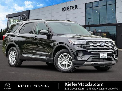 Black Metallic 2025 Ford Explorer Active