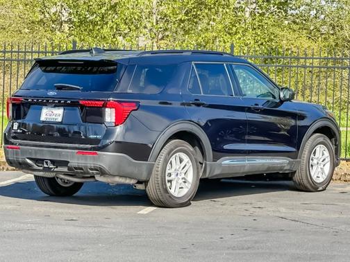 Black Metallic 2025 Ford Explorer Active