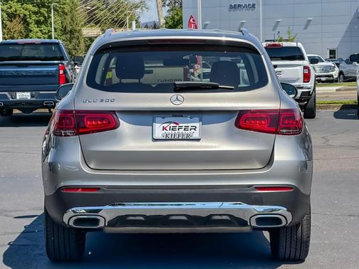 Mojave Silver Metallic 2020 Mercedes-Benz GLC 300 Base