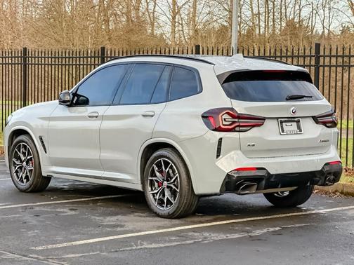 2023 BMW X3 M40i