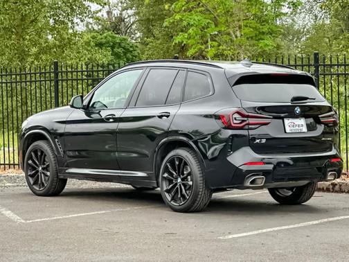 Black Sapphire Metallic 2022 BMW X3 xDrive30i