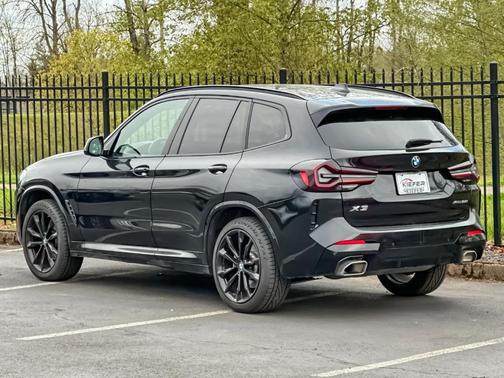Black Sapphire Metallic 2022 BMW X3 xDrive30i