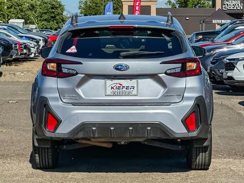 Ice Silver Metallic 2024 Subaru Crosstrek Premium