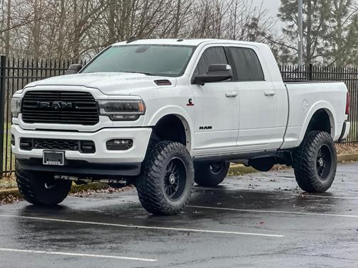 2020 RAM 2500 Laramie