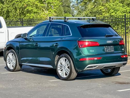 Azores Green Metallic 2018 Audi Q5 2.0T Prestige