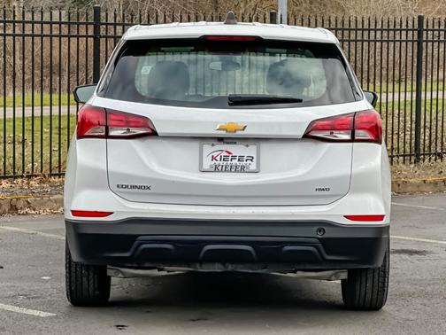 2024 Chevrolet Equinox LS