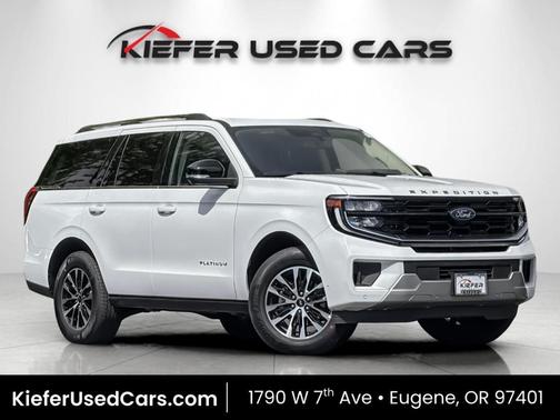 Oxford White 2025 Ford Expedition Platinum