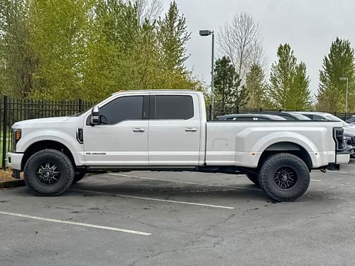 2017 Ford F-350 Platinum