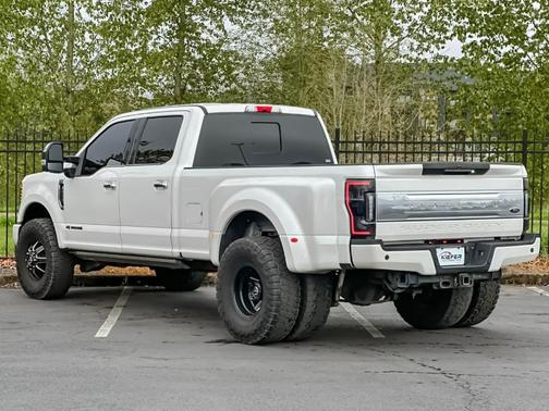 2017 Ford F-350 Platinum