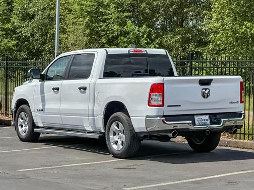 Bright White Clearcoat 2023 RAM 1500 Big Horn