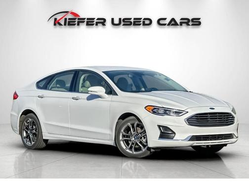 2020 Ford Fusion SEL