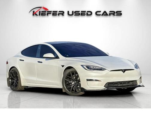 2021 Tesla Model S Long Range