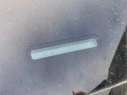 Machine Gray Metallic 2025 Mazda Mazda3 FWD w/Select Package