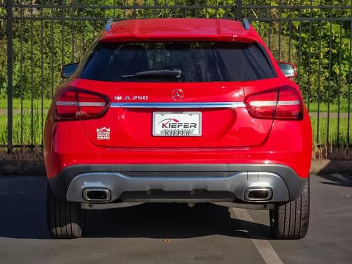 2020 Mercedes-Benz GLA 250 Base