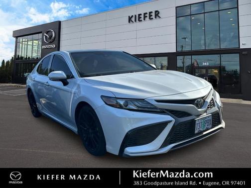 Wind Chill Pearl 2023 Toyota Camry XSE