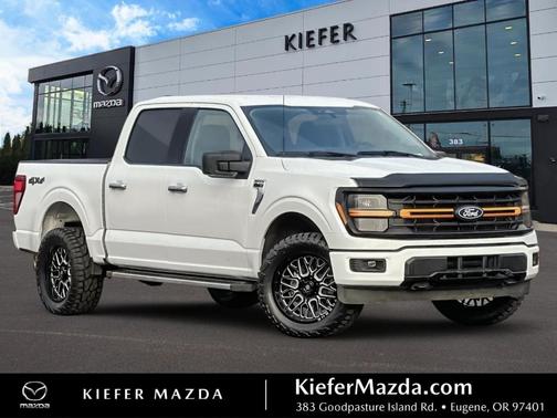 Oxford White 2025 Ford F-150 XLT