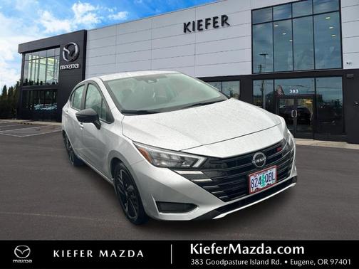 2023 Nissan Versa 1.6 SR